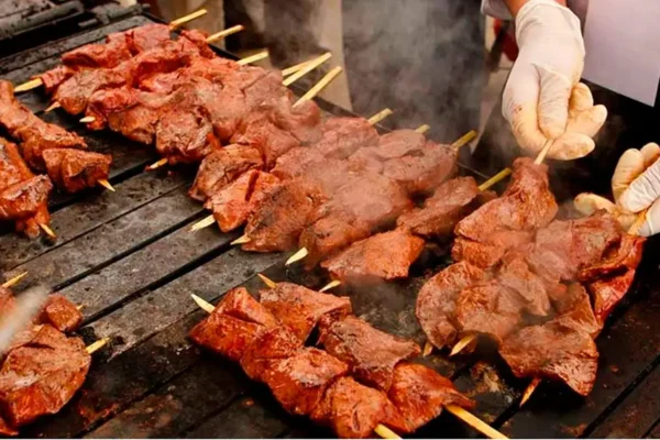 Tour Comida Callejera Nocturna en Cusco
