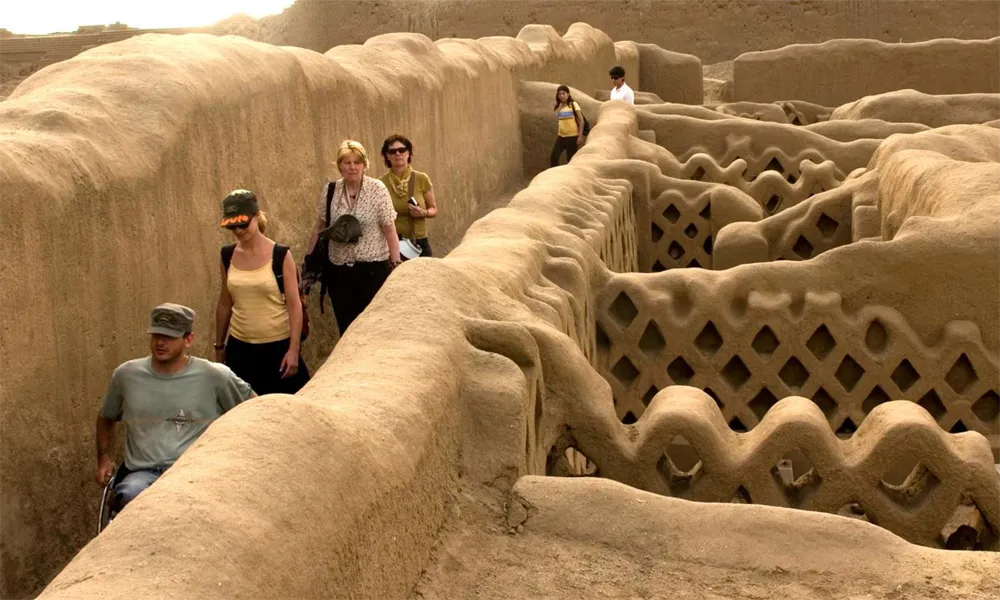 Huaca del Dragón ou Huaca Arco Iris em Trujillo