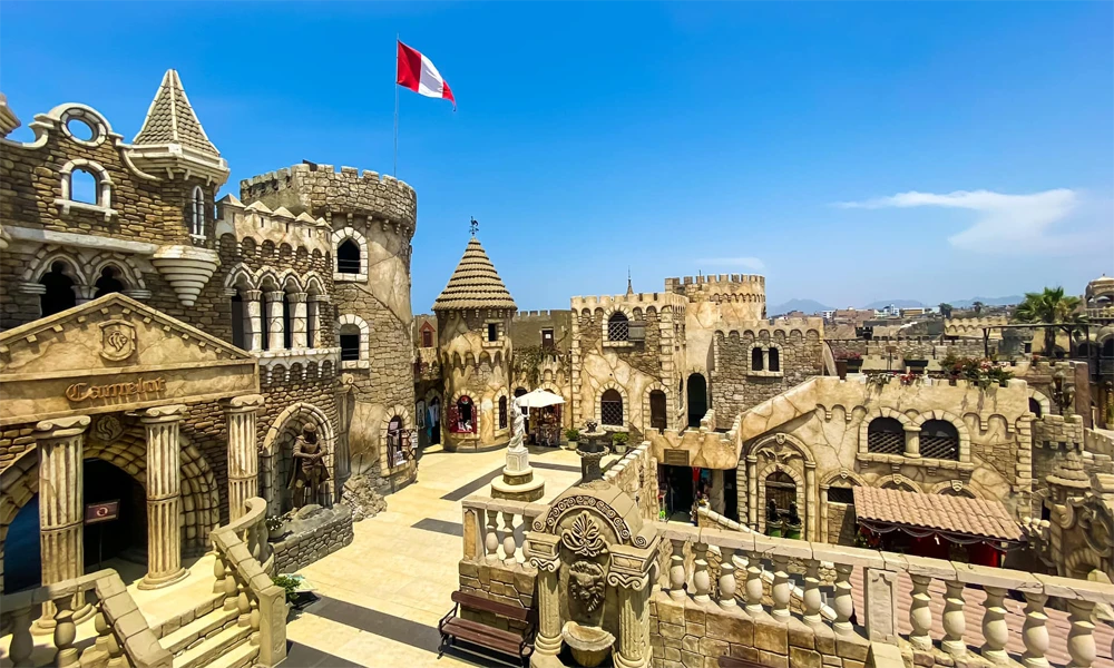 Colinas de Lachay e Castelo de Chancay | Rota Natural e Cultural | Dia Inteiro